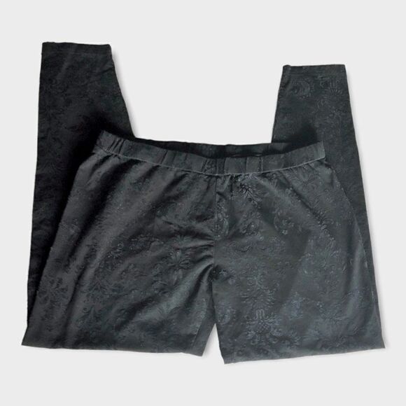 City Chic Velvet Damask Pattern Leggings.  Size: M (City Chic size) or 18. - Picture 4 of 7